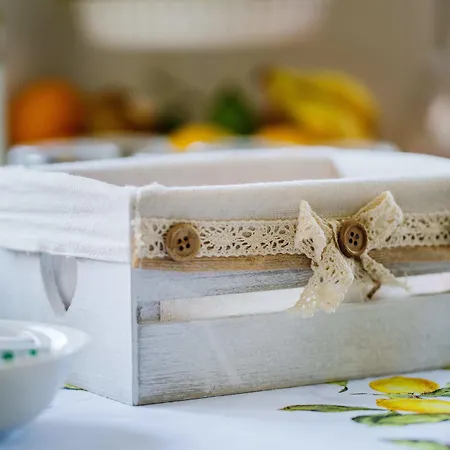 Lemon Factor Bed & Breakfast